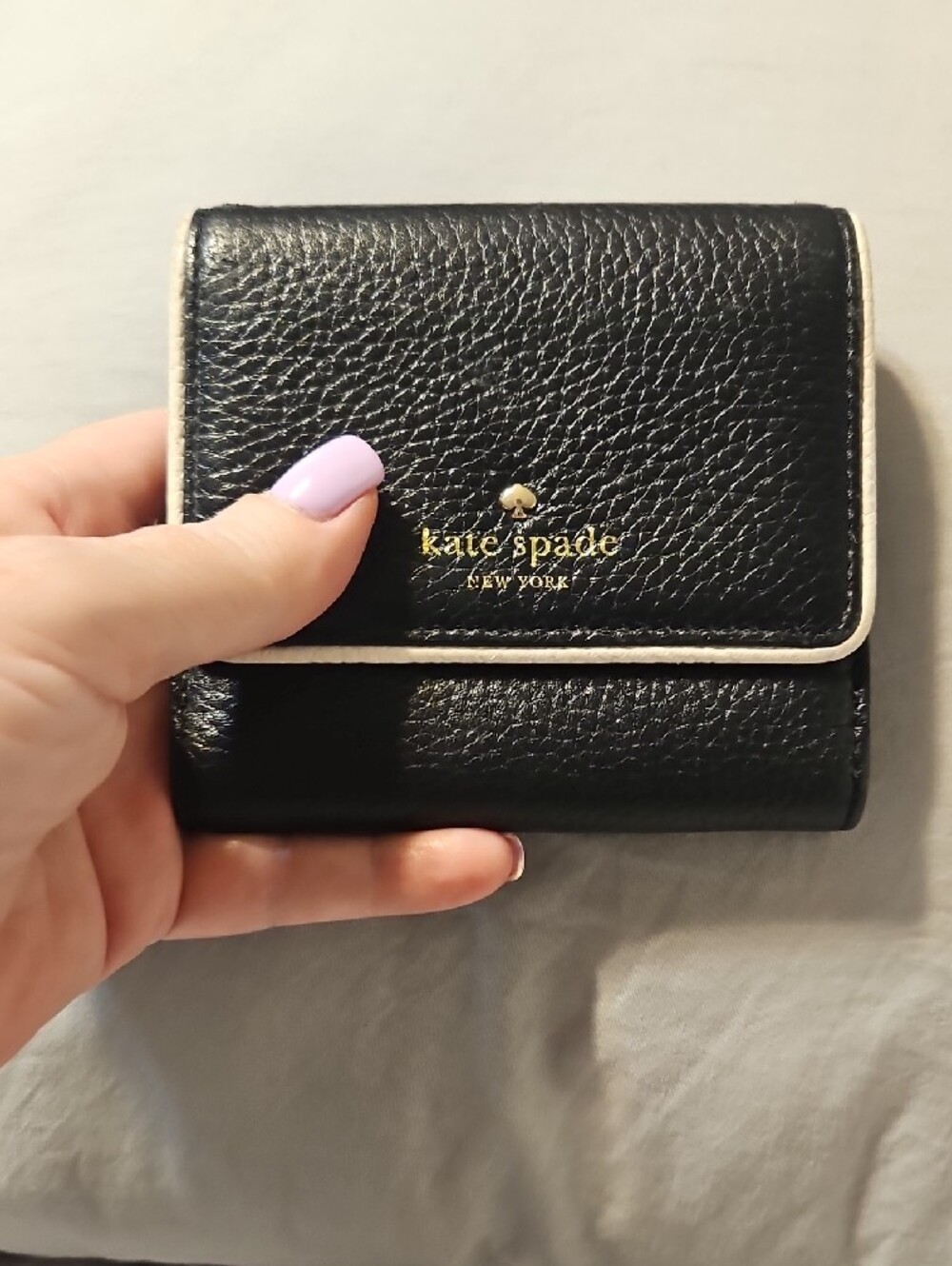 kate spade Black Leather Wallet with Cream Trim and Gold Logo - Picture 7 of 7